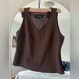 Brown Mystery Sleeveless V-Neck Top – Size 8